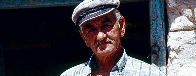 Πέθανε χθες και κηδεύτηκε σήμερα στην μικρή του πατρίδα, τον Ποταμό της Αμοργού, ο Δημήτρης Αρτέμης, ο γνωστός και στους περισσότερους απ’ όσους πηγαίνουν στις Μικρές Κυκλάδες και ιδιαίτερα στα...